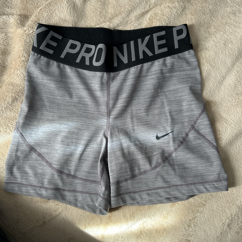 Nike Pro Heather Gray Training Shorts